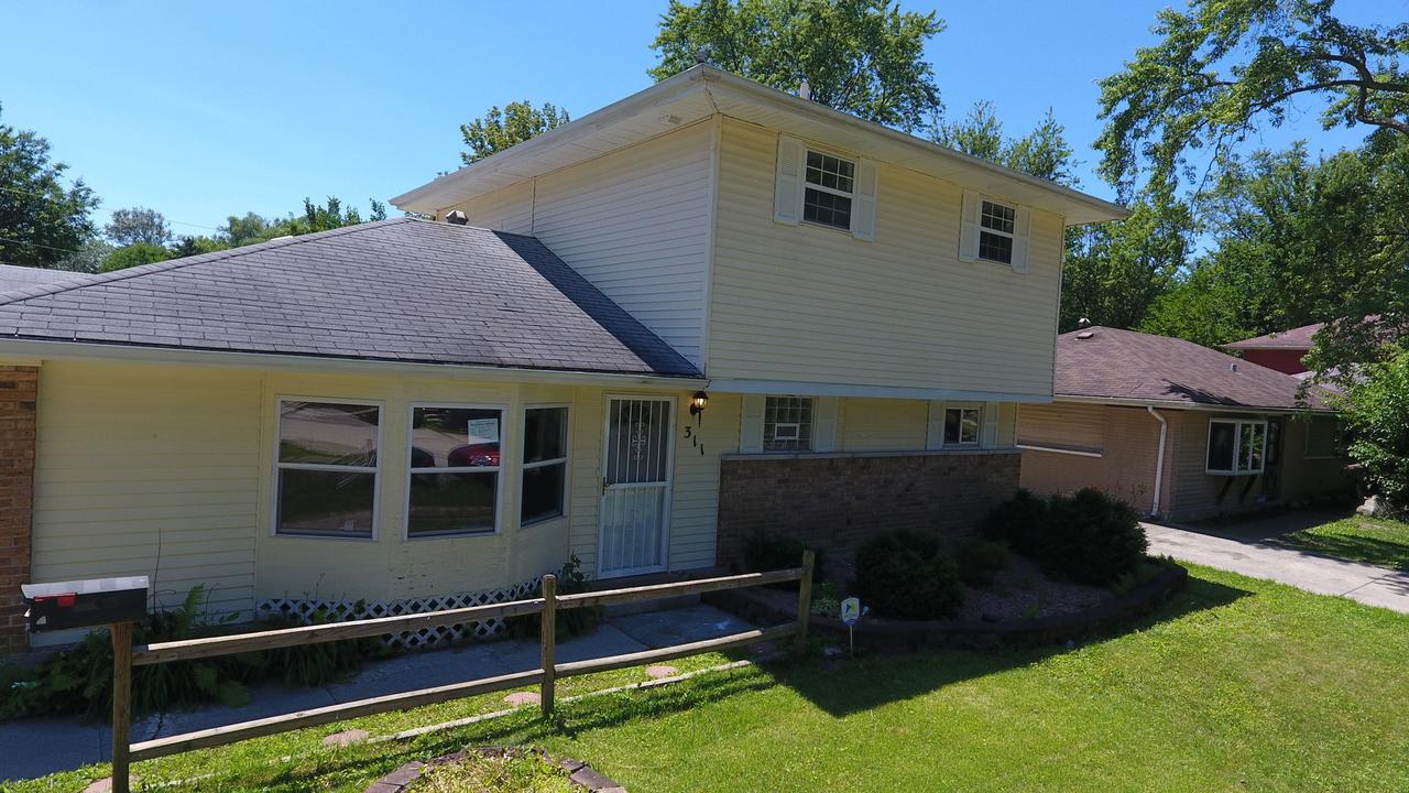 311 Waldmann Dr., Park Forest, IL 60466