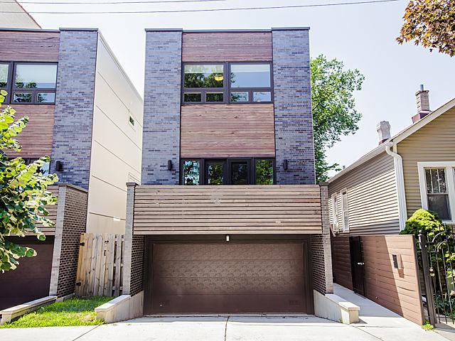 2152 N Rockwell St., Chicago, IL 60647