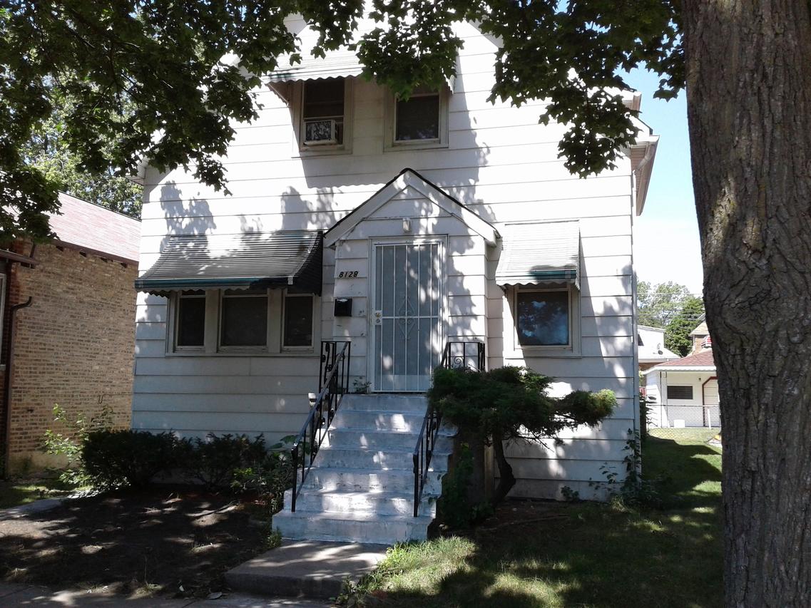 8128 S Dante Ave., Chicago, IL 60619