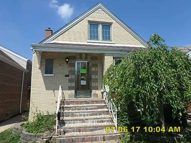 6742 S Tripp Ave., Chicago, IL 60629