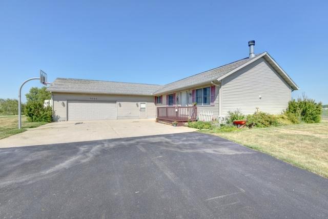 3044 CR 500 E, Fisher, IL 61843