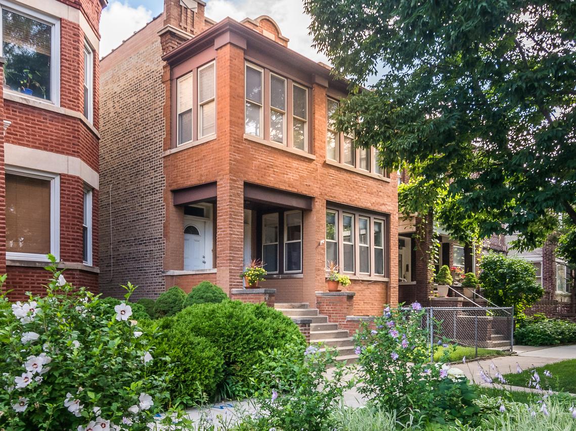 2506 W Gunnison St., Chicago, IL 60625