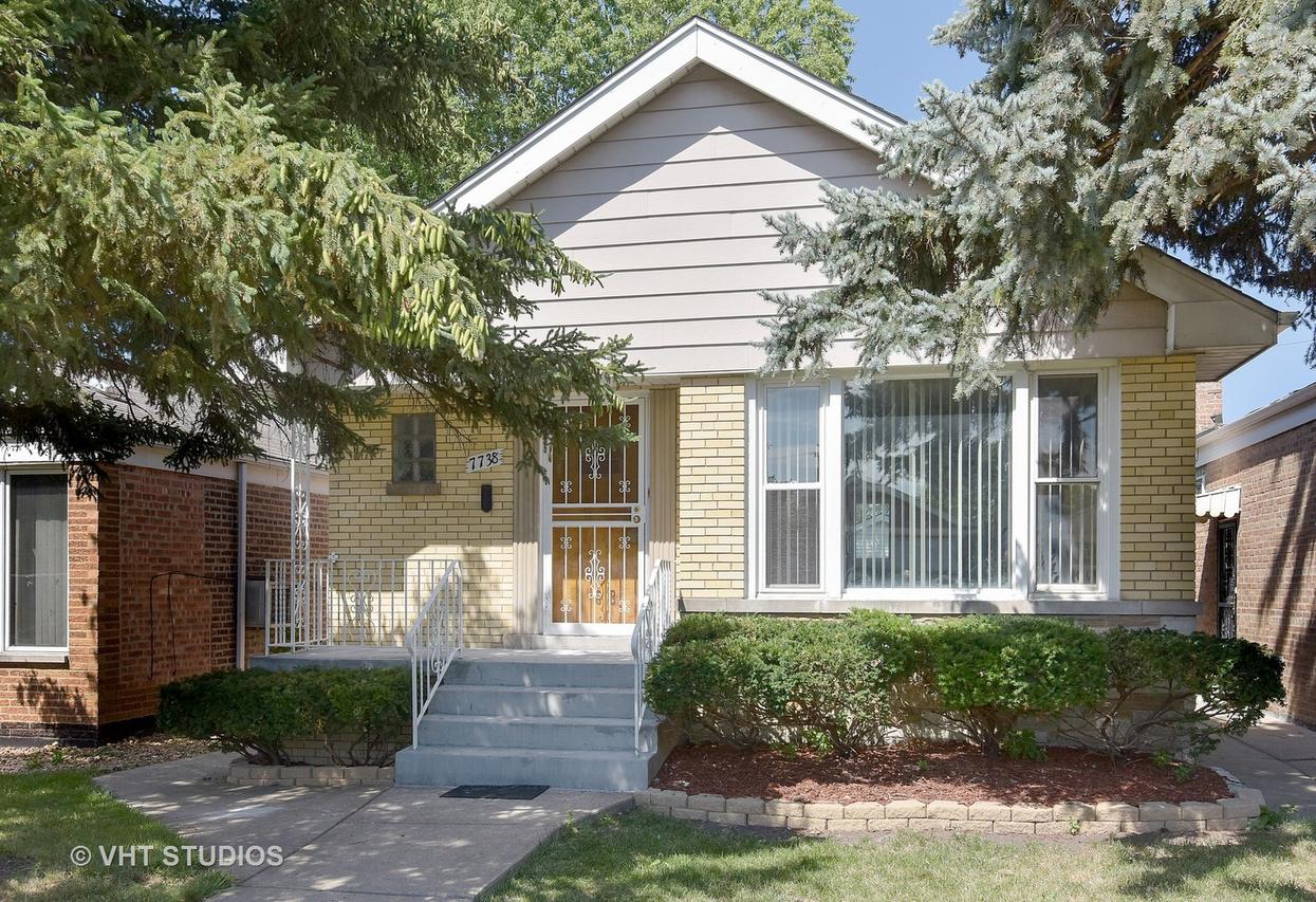 7738 S Christiana Ave., Chicago, IL 60652