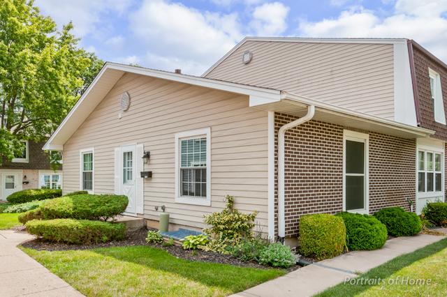 1344 Woodcutter Ln. #A, Wheaton, IL 60187