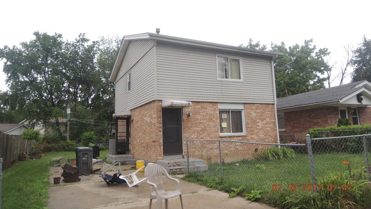 536 Aller Ave., Elgin, IL 60120