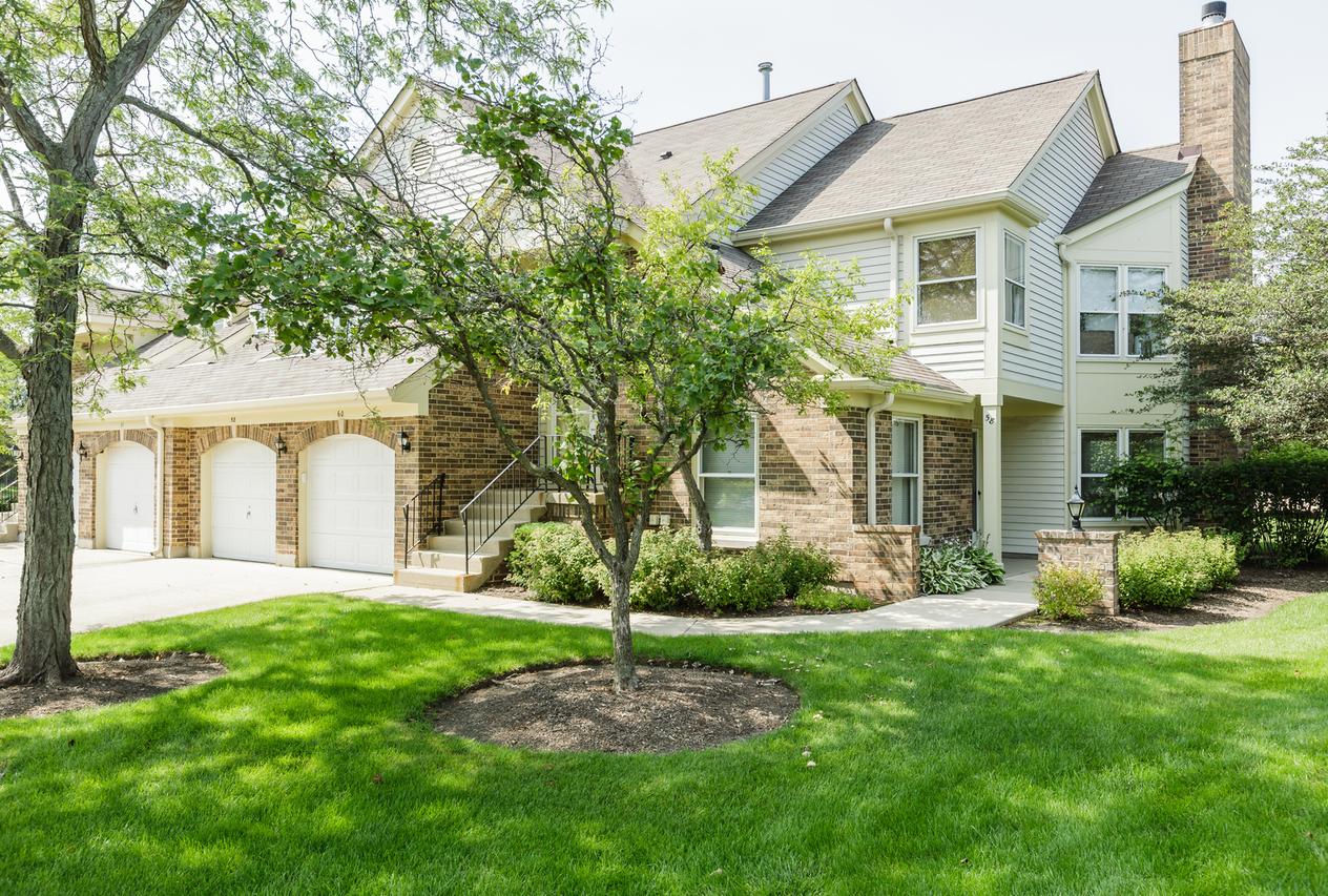 58 Willow Pkwy., Buffalo Grove, IL 60089