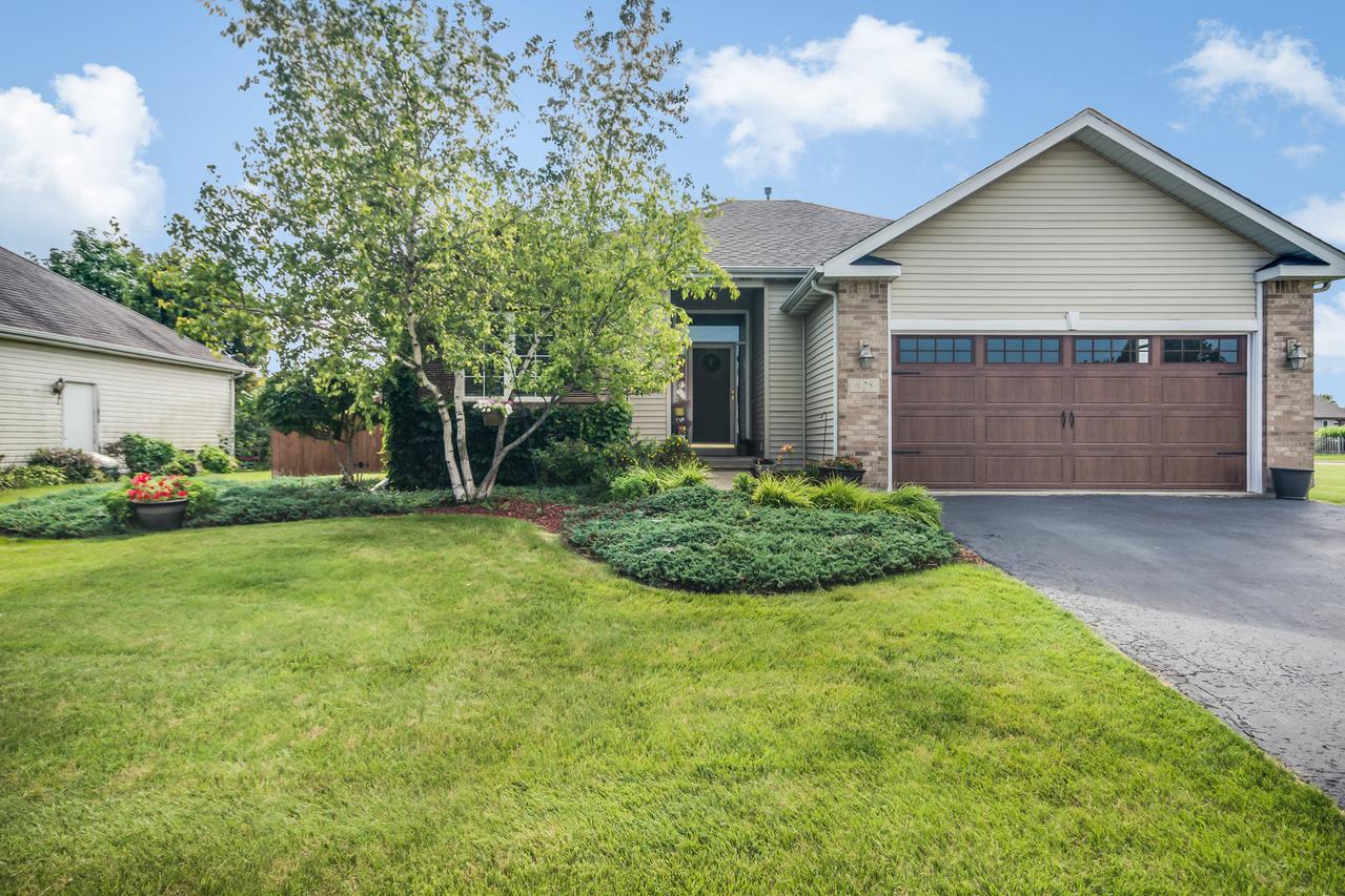 625 Larson Ct., Dekalb, IL 60115