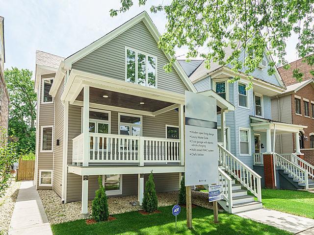 3733 W Sunnyside Ave., Chicago, IL 60625