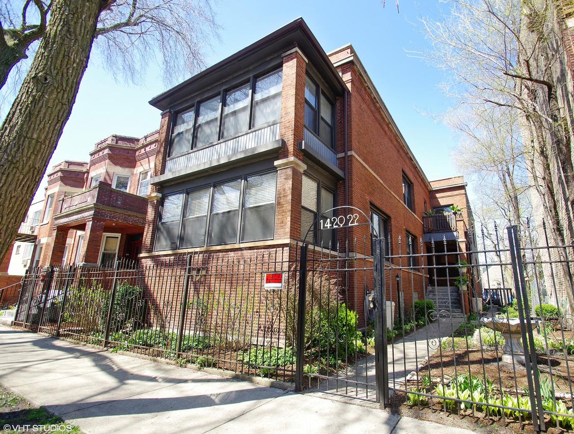 1420 W Rosemont Ave. #1N, Chicago, IL 60660