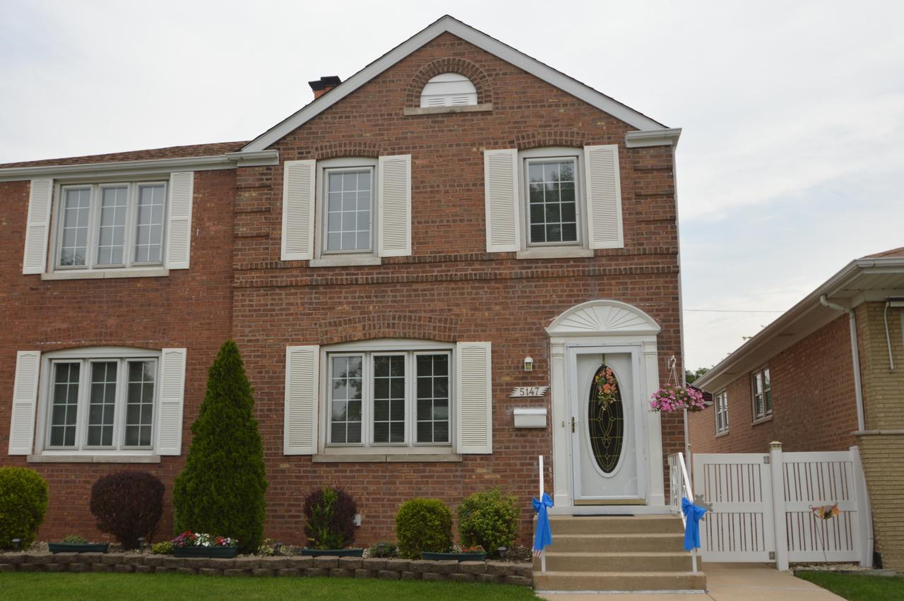 5147 S Austin Ave., Chicago, IL 60638