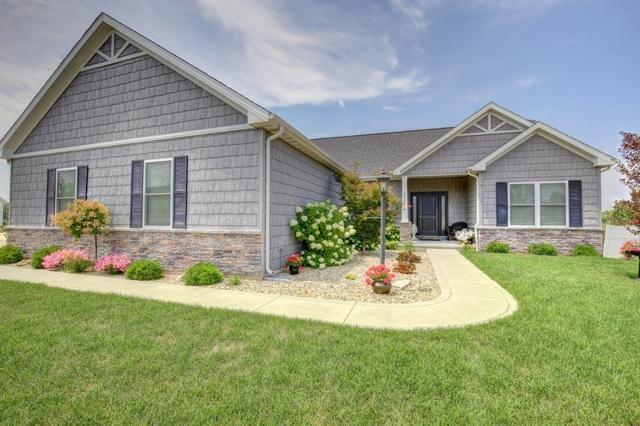 1213 Fieldstone Dr., Savoy, IL 61874