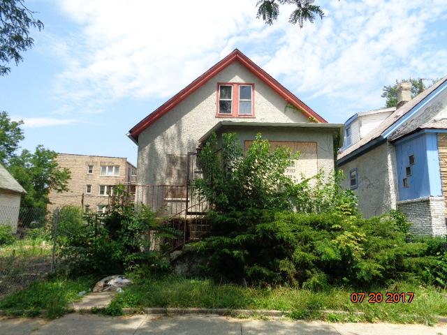 5744 W Superior St., Chicago, IL 60644