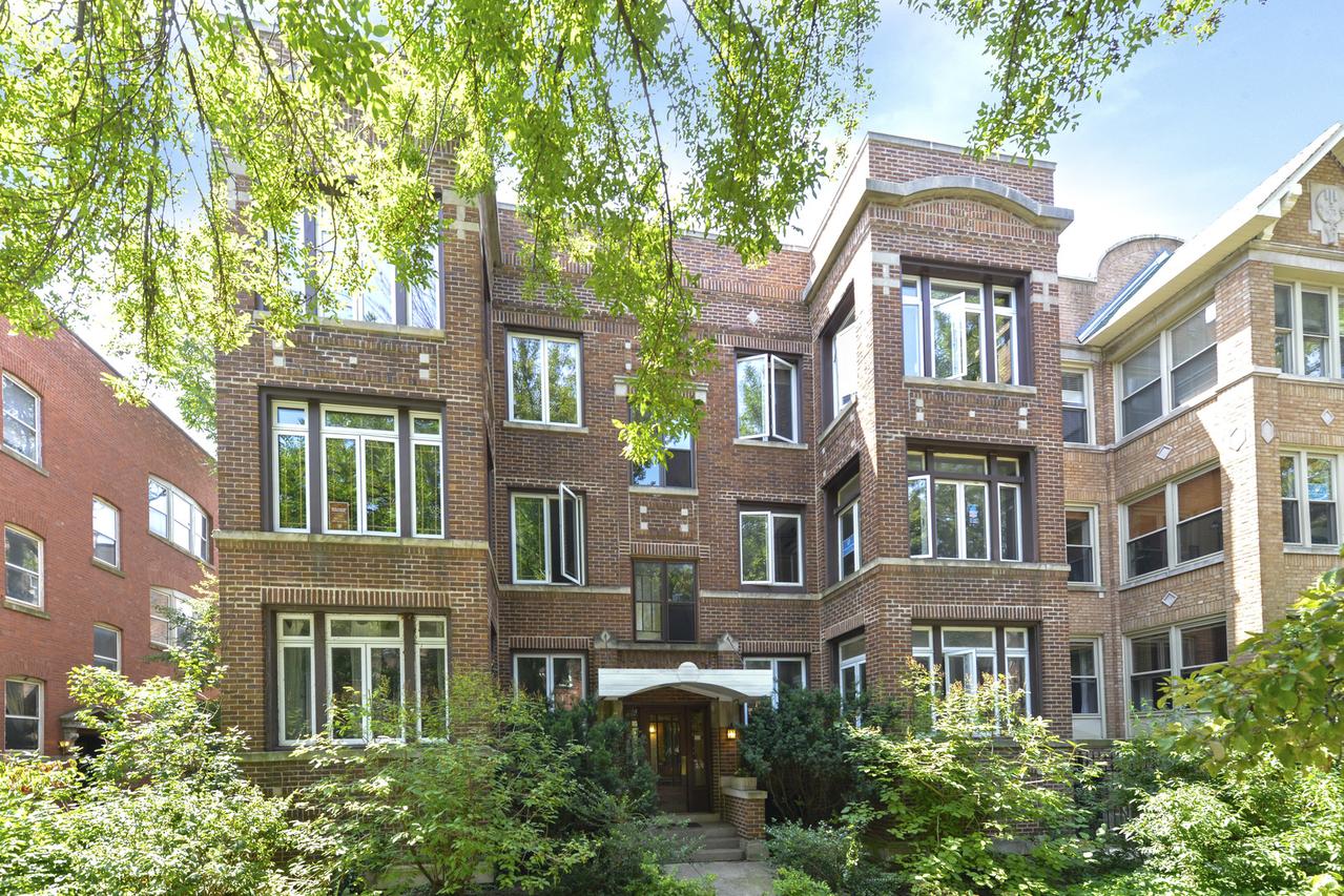 1323 W Albion Ave. #3W, Chicago, IL 60626