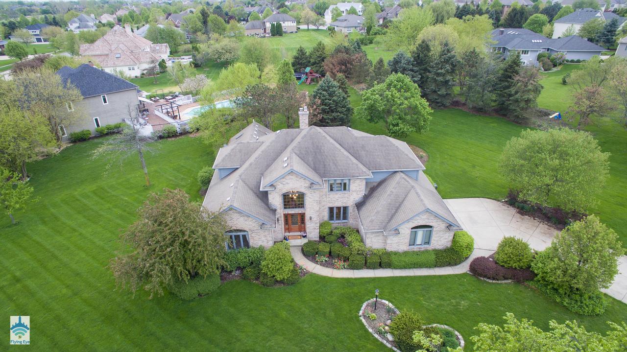 10624 Royal Porthcawl Dr., Naperville, IL 60564
