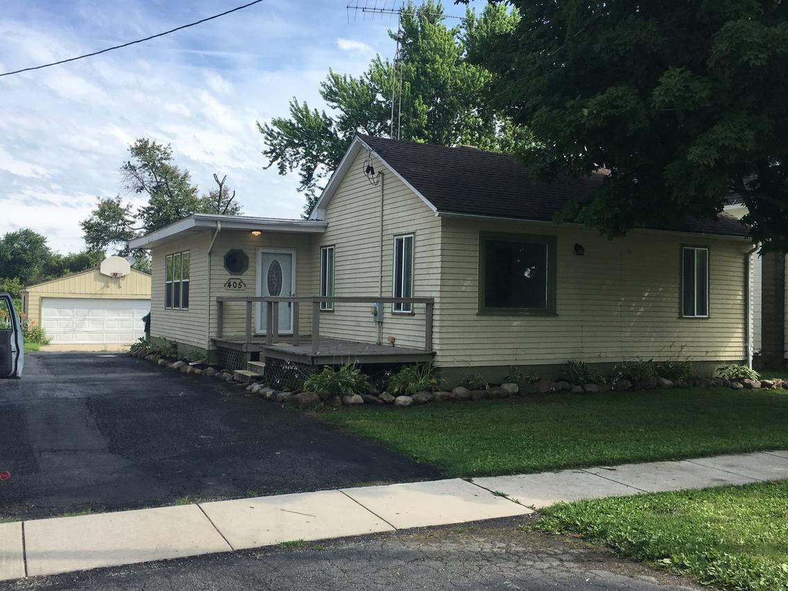 405 North St., Kirkland, IL 60146