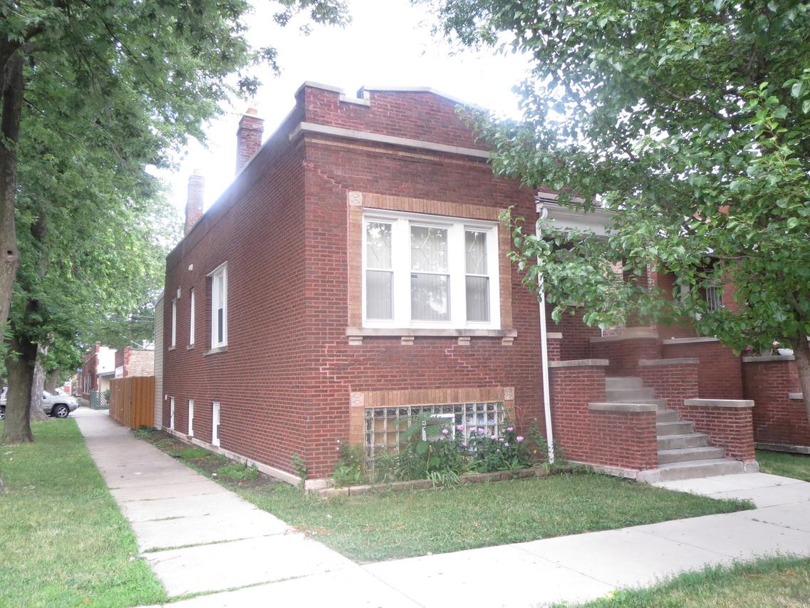 2301 S 59th Ct., Cicero, IL 60804