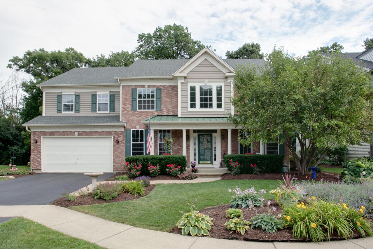 33891 N Wooded Glen Dr., Grayslake, IL 60030