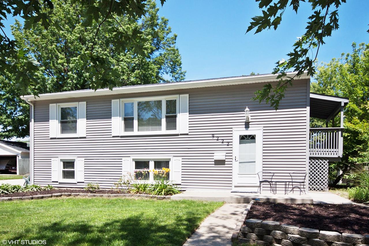 9222 Fairway Dr., Orland Park, IL 60462