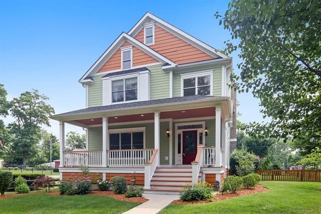 139 S Hudson St., Westmont, IL 60559
