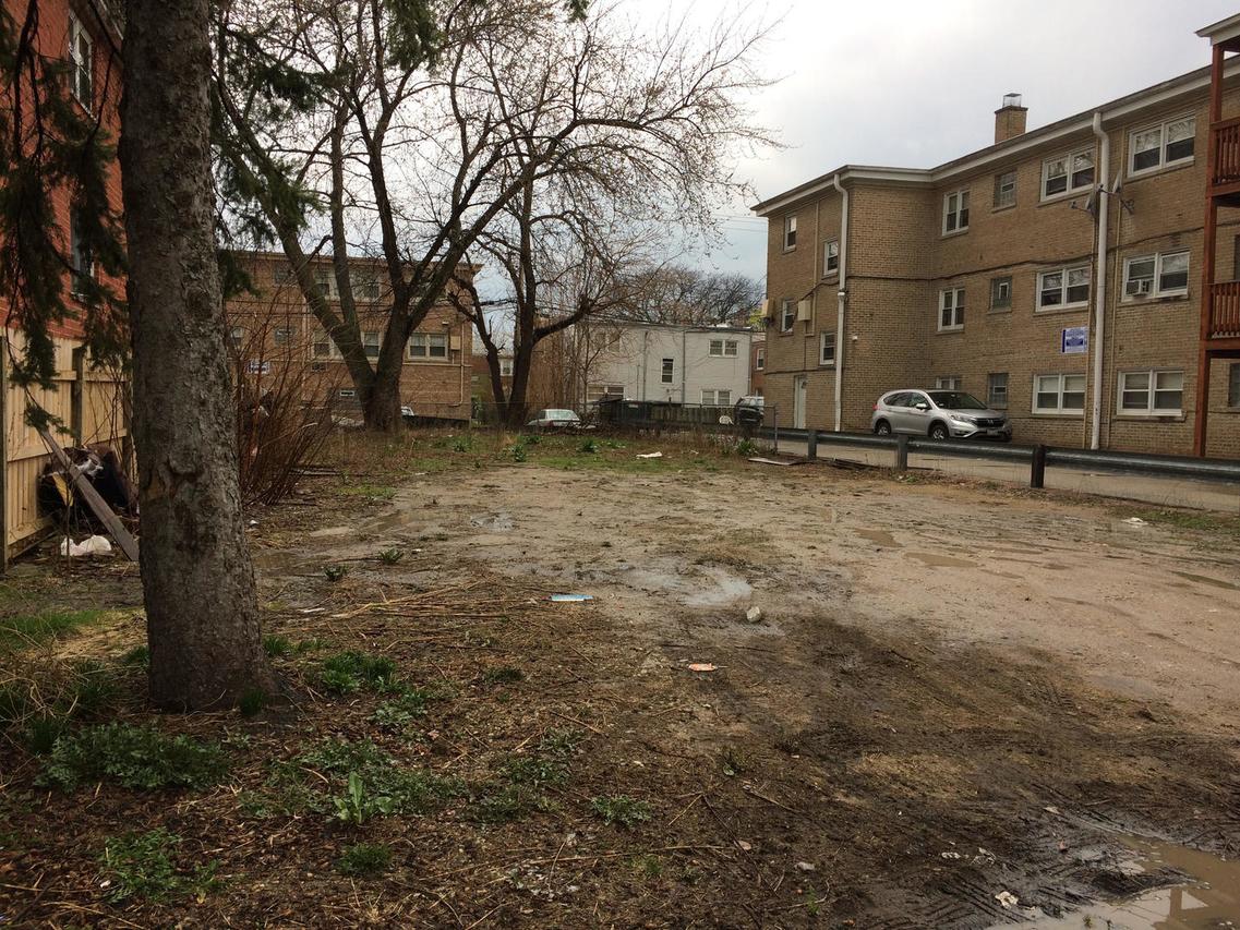 6532 N Damen Ave., Chicago, IL 60645