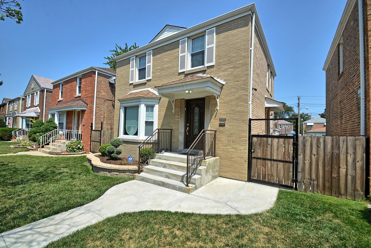 3323 S 58th Ct., Cicero, IL 60804