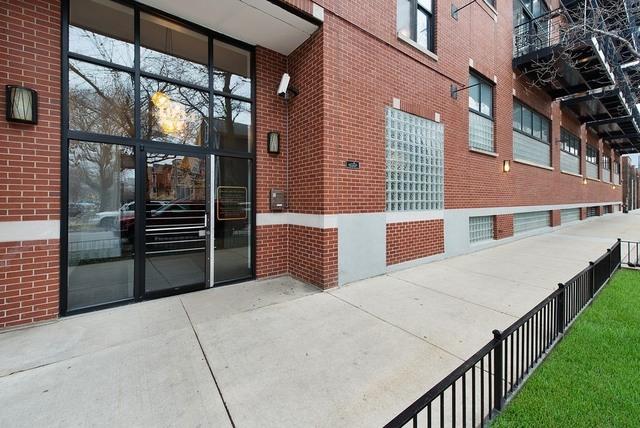 1934 N Washtenaw Ave. #103, Chicago, IL 60647