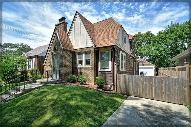 1005 John St., Joliet, IL 60435