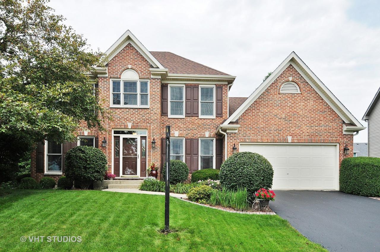 603 Lindsay Cir., North Aurora, IL 60542