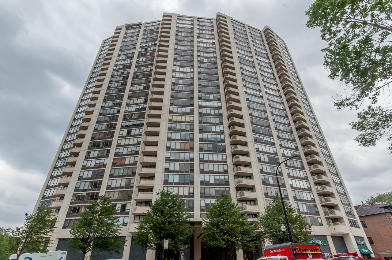 3930 N Pine Grove Ave. #2509, Chicago, IL 60613