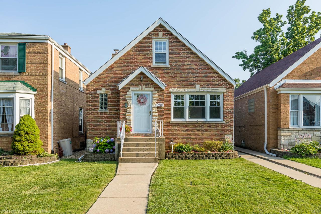 7243 W Fitch Ave., Chicago, IL 60631