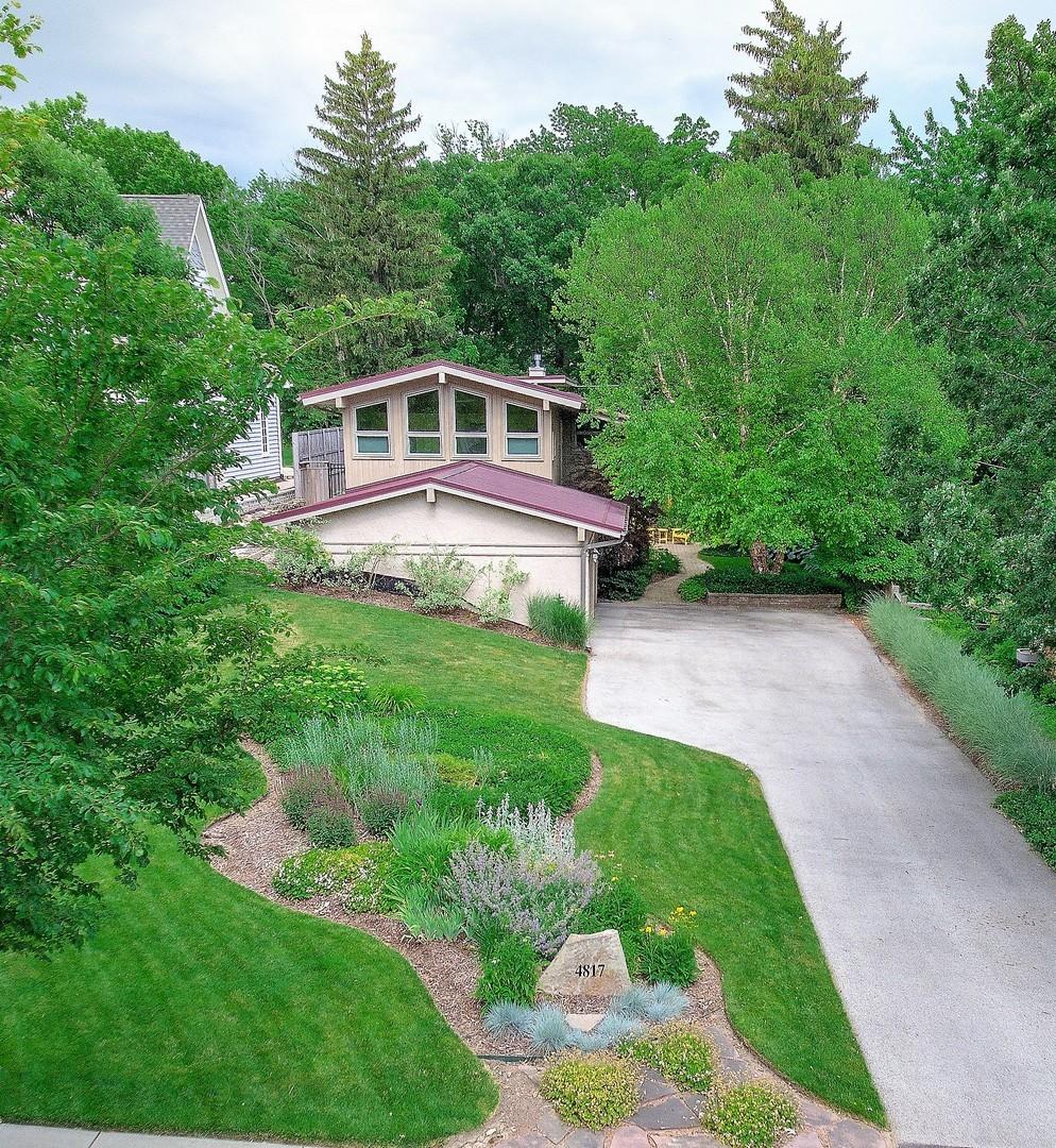 4817 Lee Ave., Downers Grove, IL 60515
