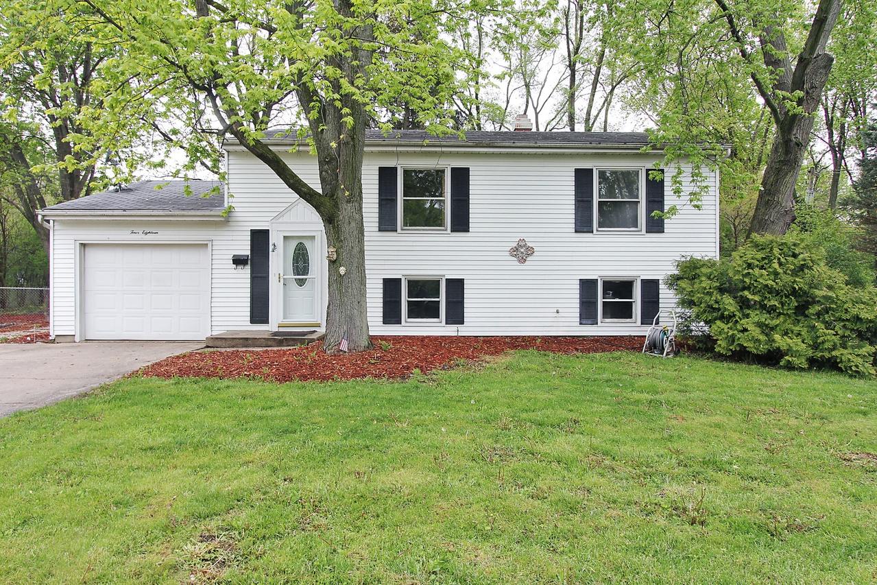 418 Cherry Valley Rd., Vernon Hills, IL 60061