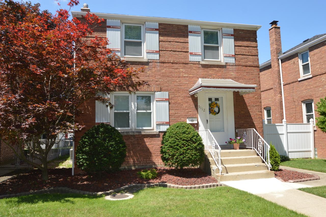 5112 S Menard Ave., Chicago, IL 60638