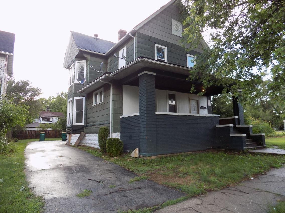 205 Iowa Ave., Joliet, IL 60433