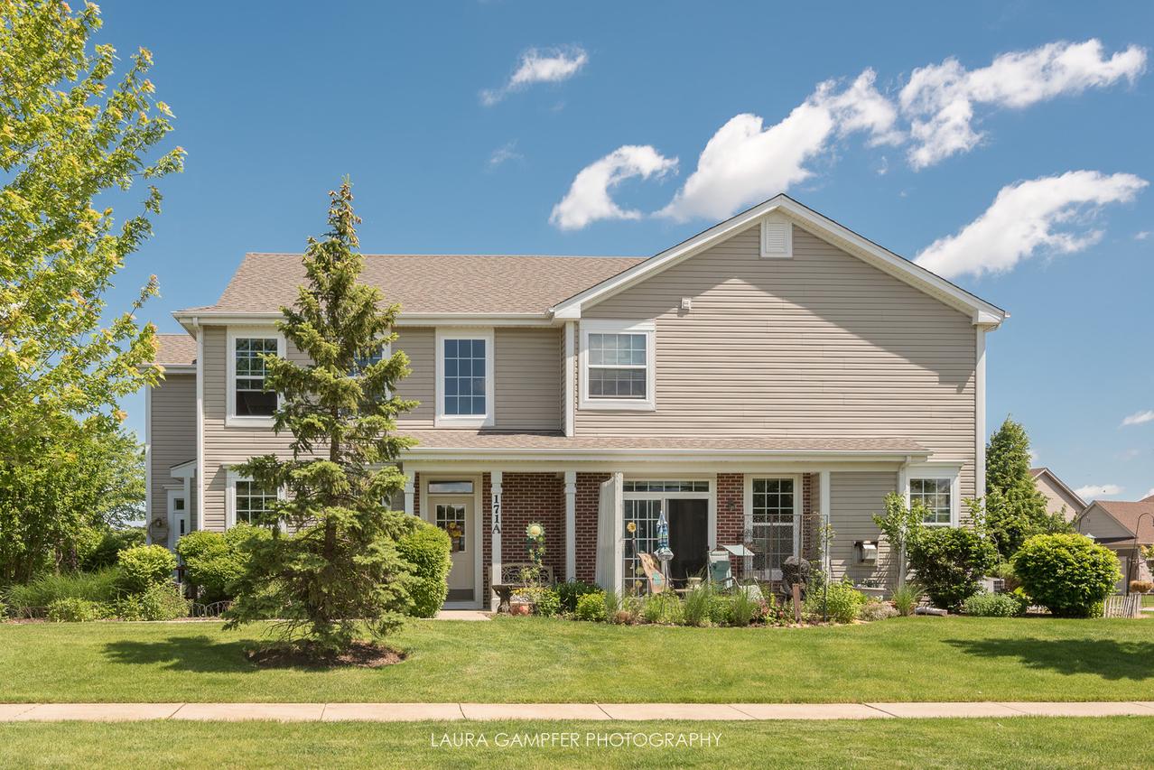 171 Brompton Ln. #A, Sugar Grove, IL 60554