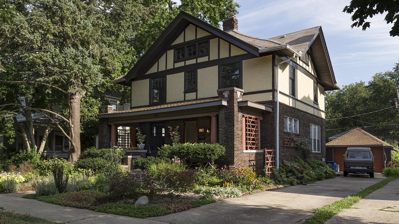 410 W Hill St., Champaign, IL 61820