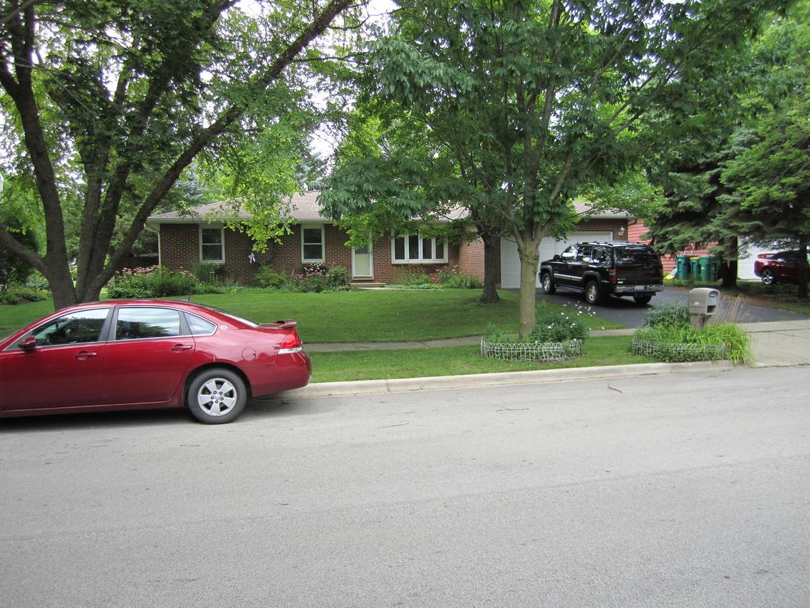 1725 Russet Ln., Sycamore, IL 60178