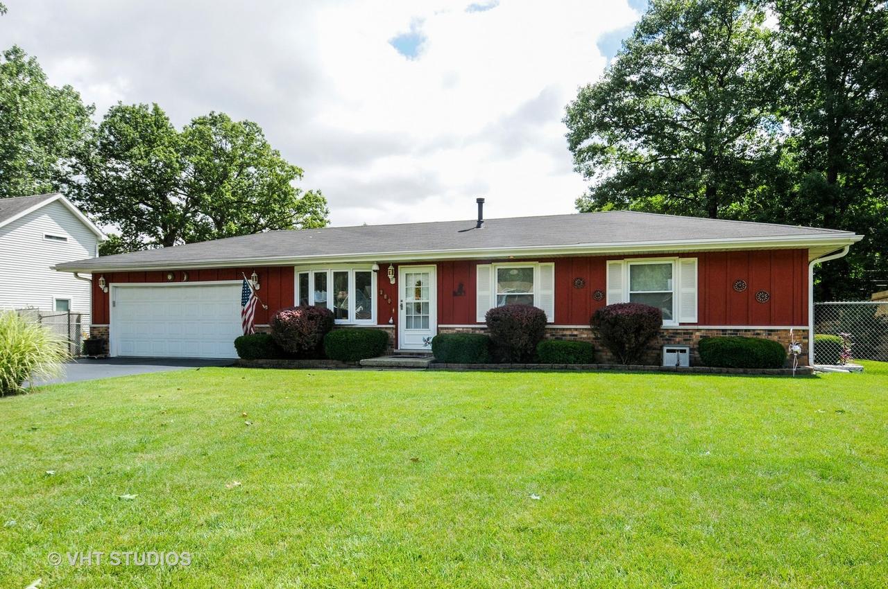 380 S Calhoun St., Aurora, IL 60505