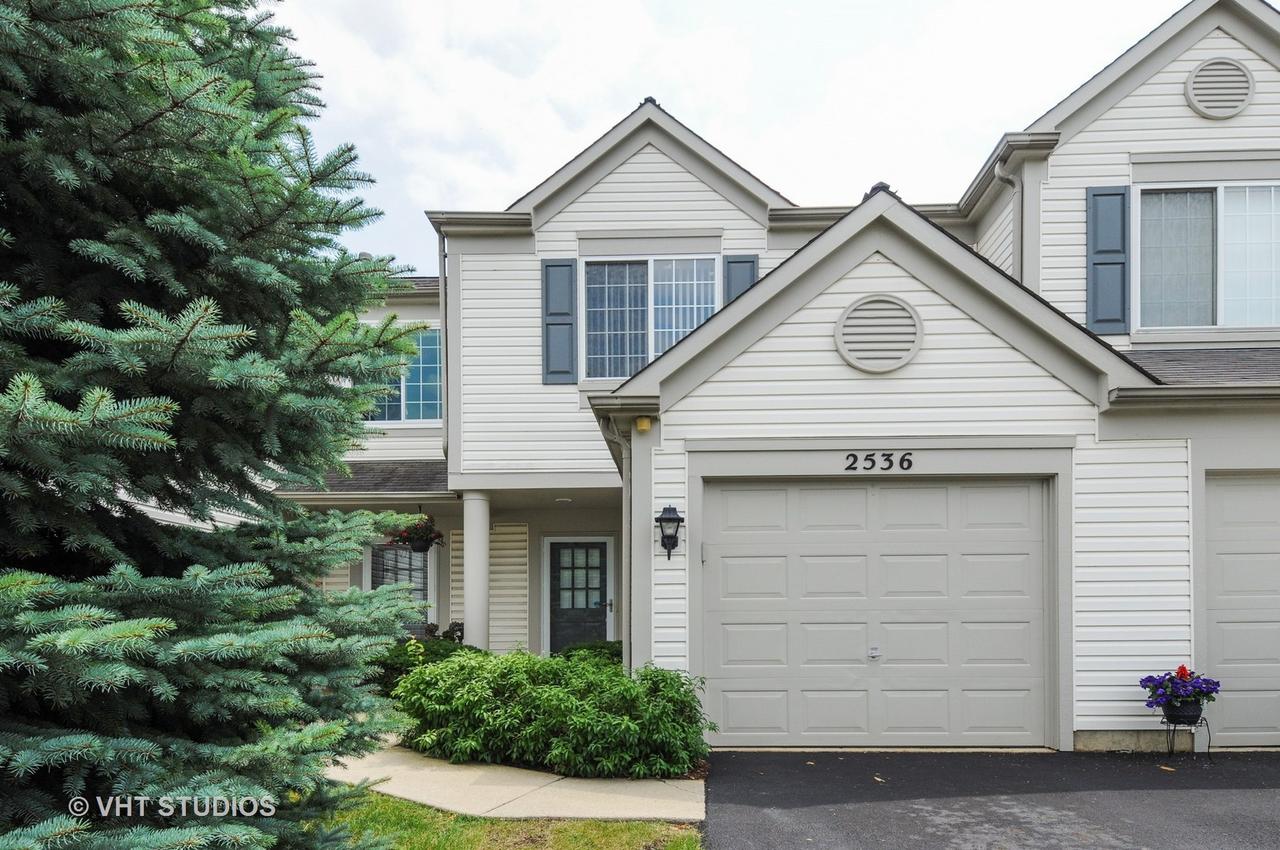 2536 Carrolwood Rd., Naperville, IL 60540