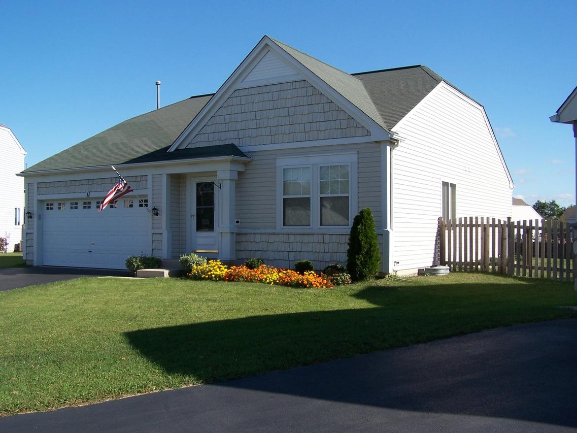 [Address Hidden by Seller], Lake In The Hills, IL 60156
