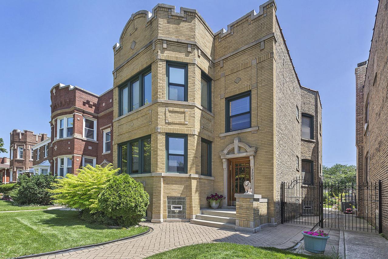 5905 N Fairfield Ave., Chicago, IL 60659