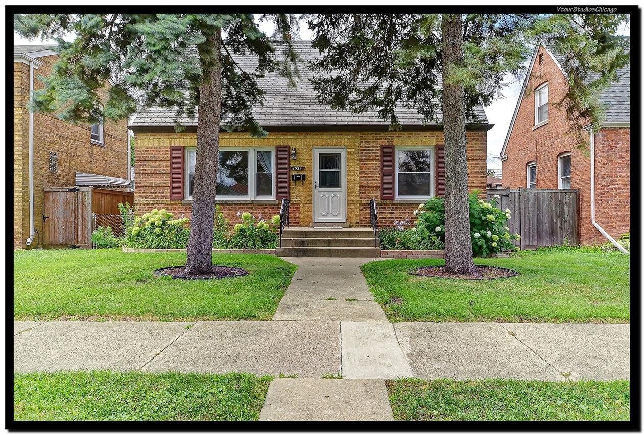 2524 Oak St., Franklin Park, IL 60131