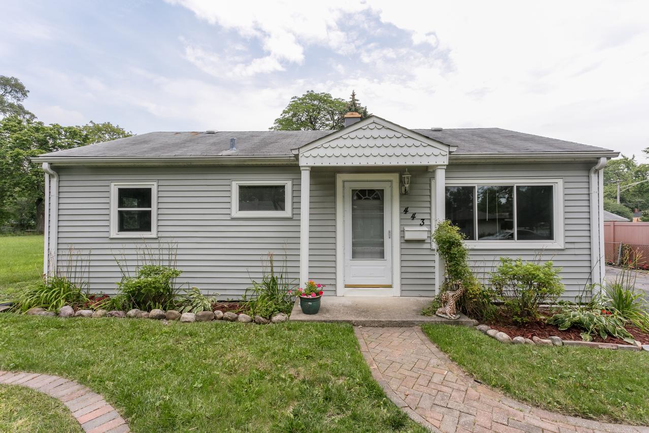 443 Rose St., Bensenville, IL 60106