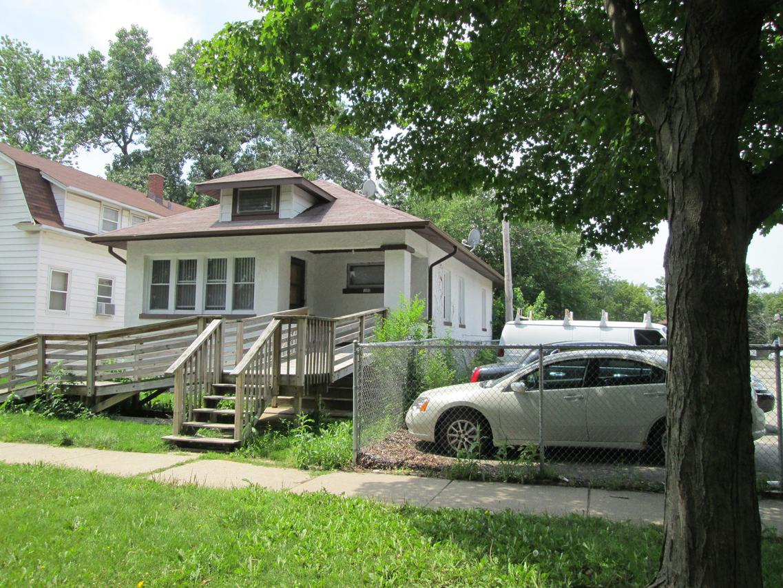 1908 S 8th Ave., Maywood, IL 60153