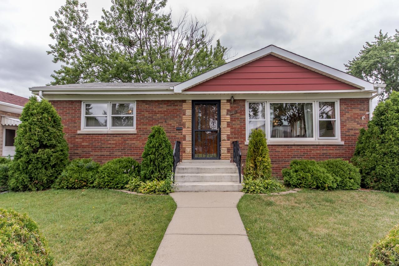 4712 W 99th St., Oak Lawn, IL 60453