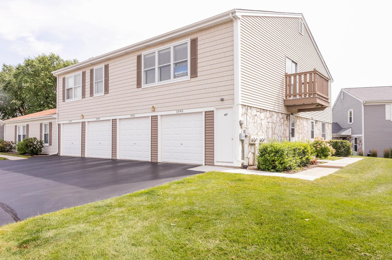1045 Brunswick Harbor #NONE, Schaumburg, IL 60193