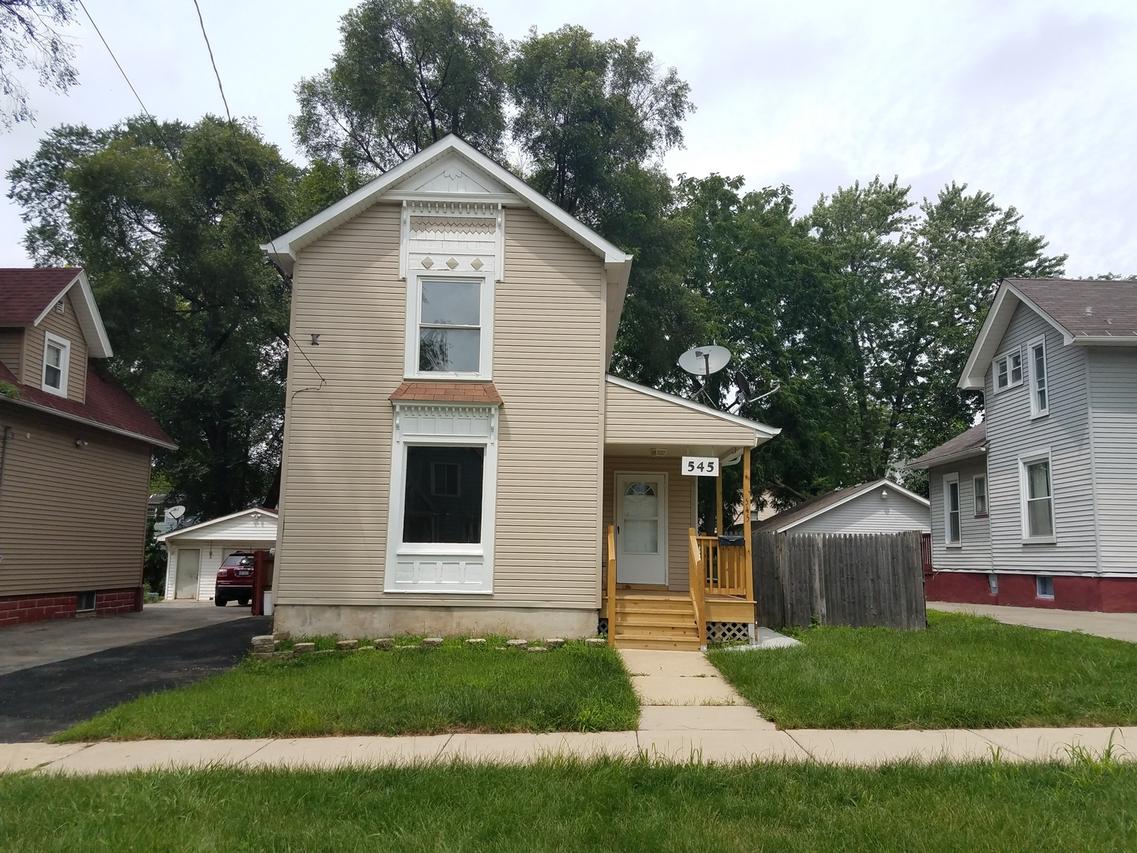 545 Spruce St., Aurora, IL 60506