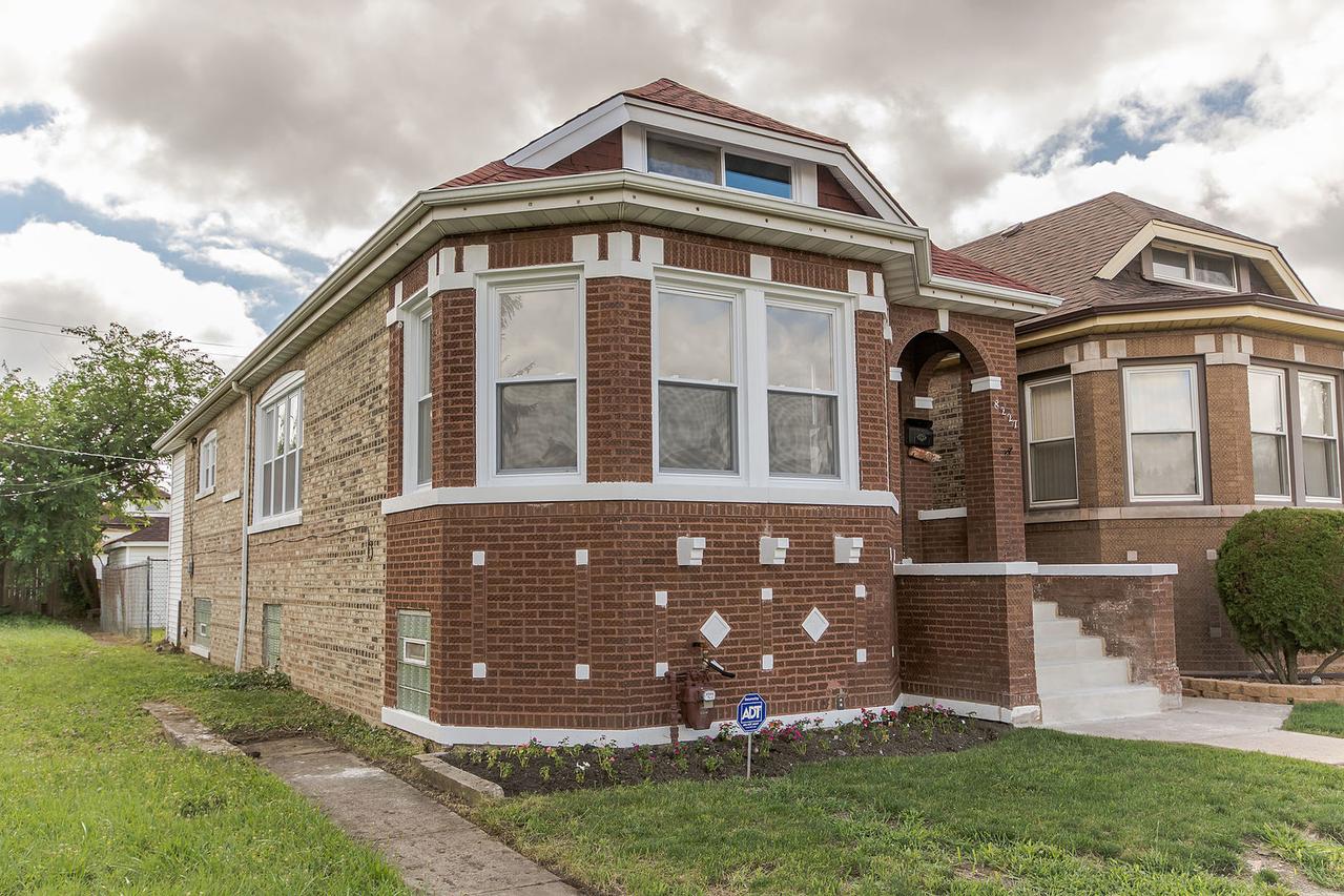 8227 S Honore St., Chicago, IL 60620