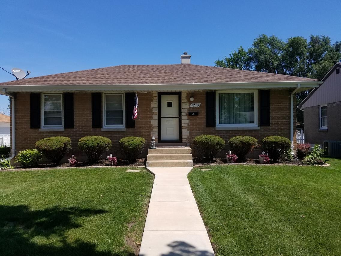 1213 Howard Ave., Berkeley, IL 60163