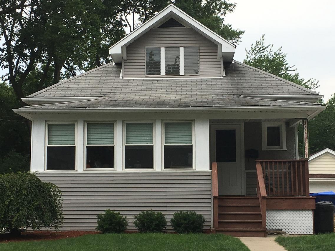 12746 Elm St., Blue Island, IL 60406